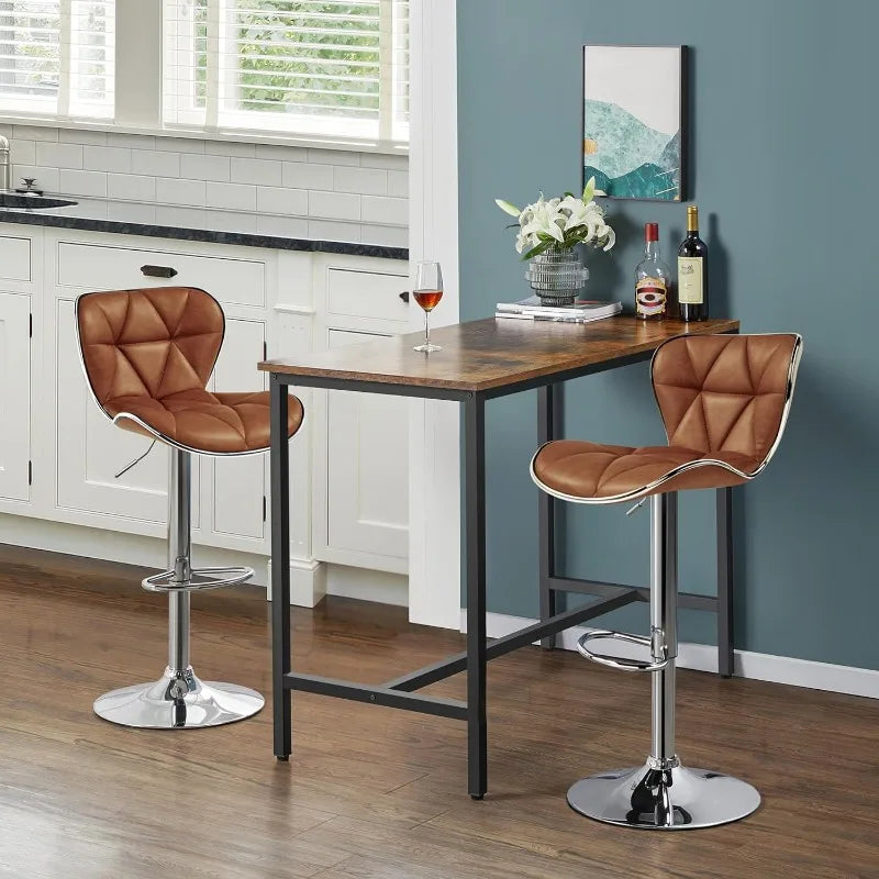 Set of 4 Fashionable Bar Stools